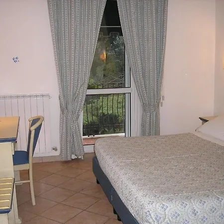 Kursaal Hotel 3*