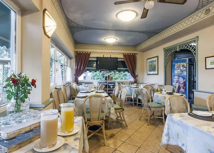 Kursaal 3* Passignano sul Trasimeno