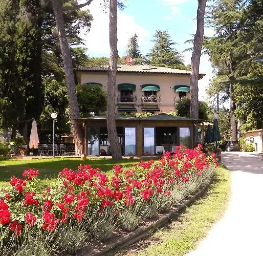 Kursaal 3* Passignano sul Trasimeno