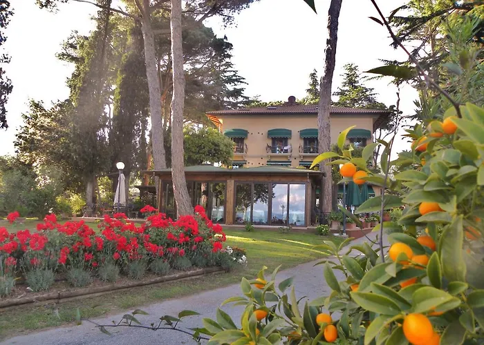 Kursaal 3* Passignano sul Trasimeno